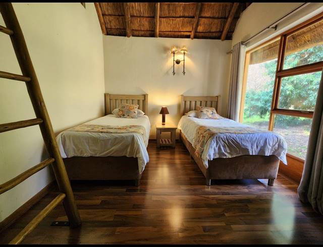 4 BEDROOM HOUSE FOR SALE IN LAKELAND ESTATE